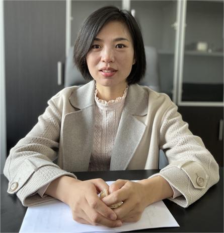 刘琳(1).jpg 刘琳(1).jpg