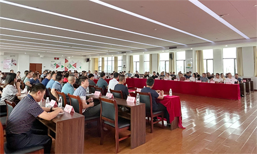 侧面全景.jpg 侧面全景.jpg