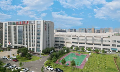 大楼侧面.jpg 大楼侧面.jpg